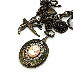 Vintage-Inspired Charm Necklace With Faux Pearls and Cameo Pendant